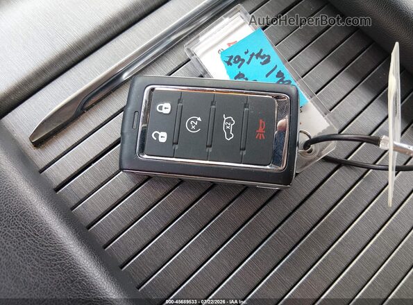 1C4SJSBP9SS516618 2025 JEEP WAGONEER L White Vista del salpicadero