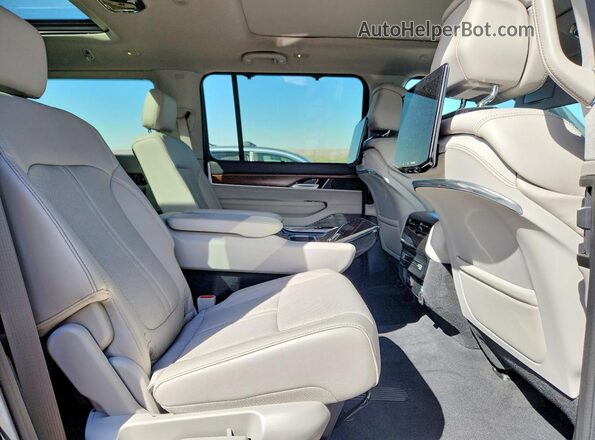 1C4SJSEPXRS109266 2024 JEEP GRAND Blue Вид задньої частини салону