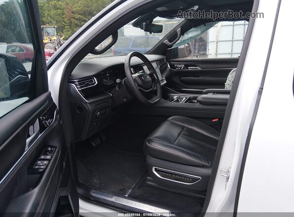 1C4SJSFP3RS149882 2024 JEEP GRAND WAGONEER L White Սալոնի դիմացի տեսք