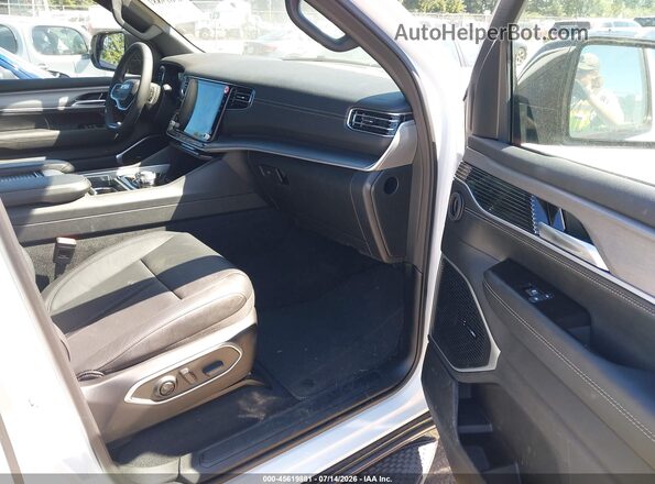 1C4SJVBP3TS172982 2026 JEEP GRAND WAGONEER White Widok wnętrza z przodu