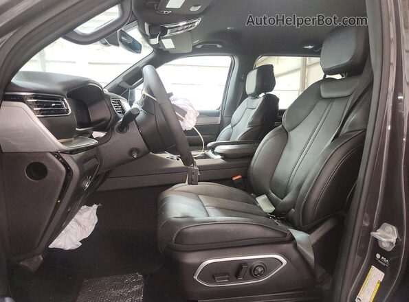 1C4SJVBP7TS161886 2026 JEEP GRAND Gray Widok wnętrza z przodu