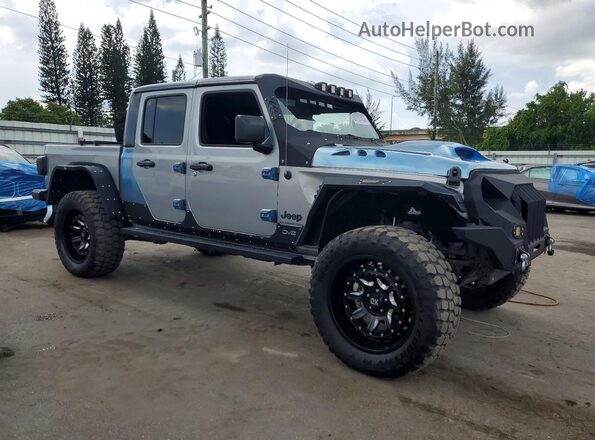 1C6HJTAG4LL215629 2020 JEEP GLADIATOR Silver Передня права чверть