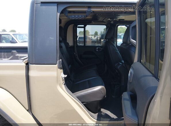 1C6HJTFG2LL171333 2020 JEEP GLADIATOR Green VIN կոդի պիտակի տեսք