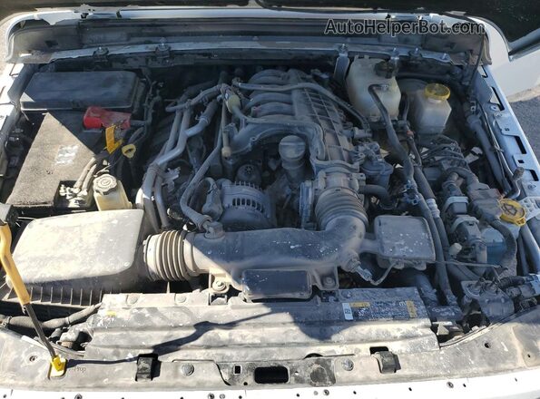 1C6HJTFG5PL566130 2023 JEEP GLADIATOR White Սալոնի հետևի տեսք
