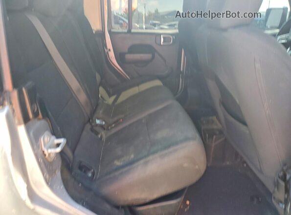 1C6JJTAG2LL120472 2020 JEEP GLADIATOR Silver Հետևի նստատեղերի տեսք