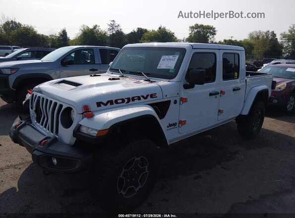 1C6JJTEG9PL543825 2023 JEEP GLADIATOR White წინა მარცხენა ხედი სამი მეოთხედიდან