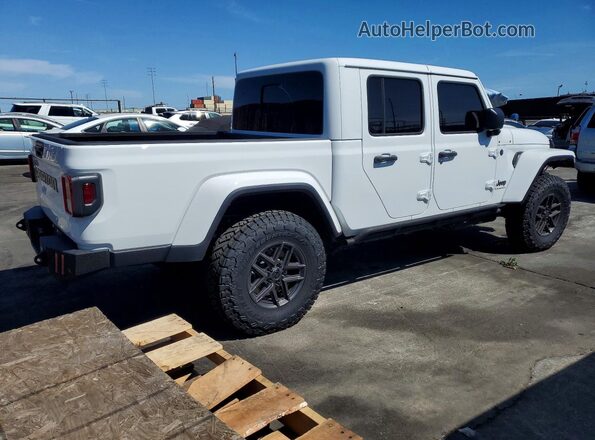 1C6PJTAG5TL163200 2026 JEEP GLADIATOR White Tył prawy