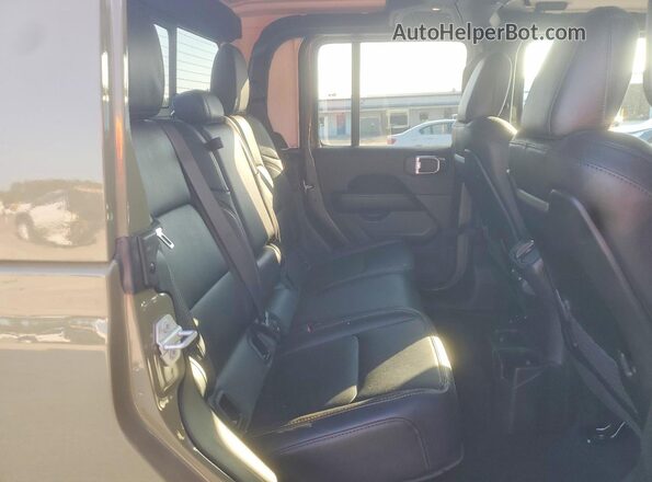 1C6PJTAG8SL550144 2025 JEEP GLADIATOR Зеленый Вид задних сидений