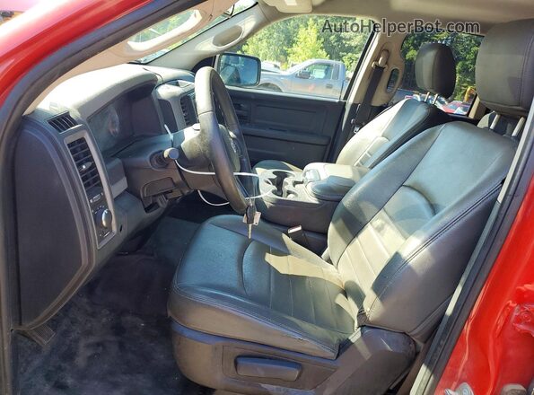 1C6RR6FG0GS261994 2016 RAM 1500 Красный Вид салона спереди