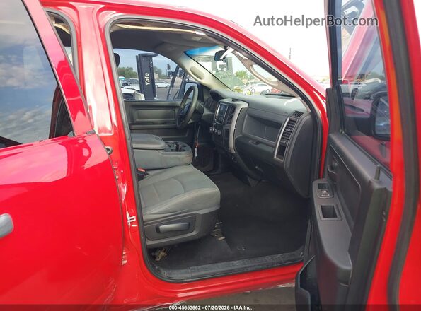 1C6RR6FG0HS585187 2017 RAM 1500 Red Front interior view