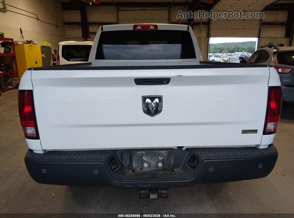 1C6RR6FG0JS290676 2018 RAM 1500 White 