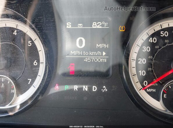 1C6RR6FG1JS296552 2018 RAM 1500 Beige Vista interior de 360 grados