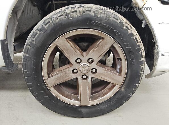1C6RR6FG2HS622420 2017 RAM 1500 White 
