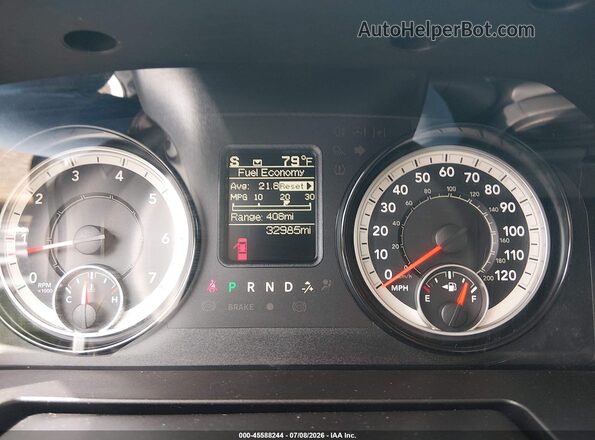 1C6RR6FG3JS303601 2018 RAM 1500 White Հետևի նստատեղերի տեսք
