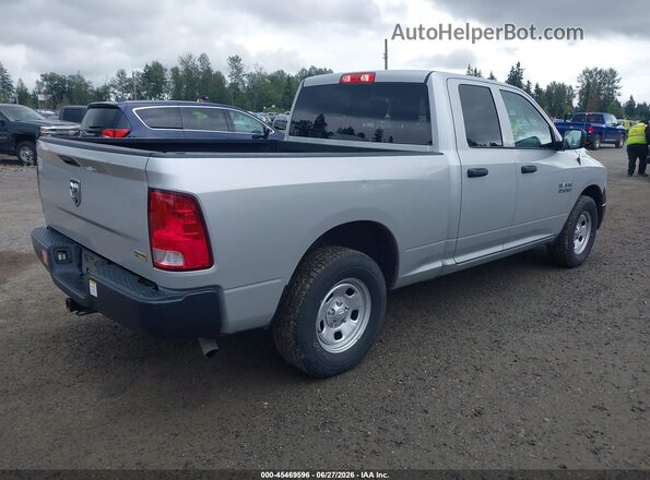 1C6RR6FG3JS322262 2018 RAM 1500 Silver Trasero derecho