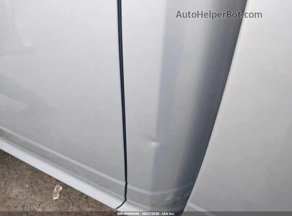 1C6RR6FG3JS322262 2018 RAM 1500 Silver Vista frontal