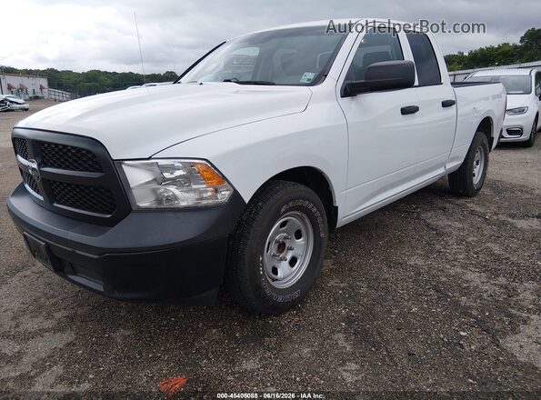 1C6RR6FG6HS614837 2017 RAM 1500 Белый Передняя левая четверть