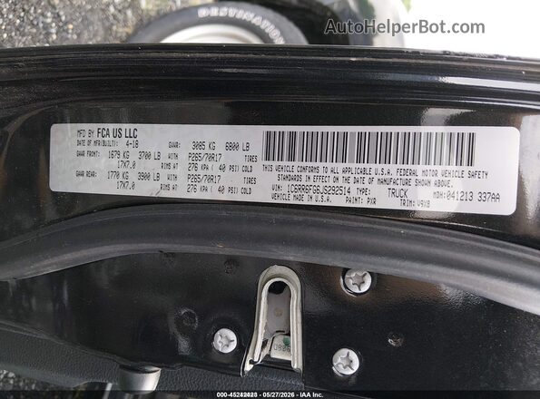 1C6RR6FG6JS292514 2018 RAM 1500 Gray Շարժիչի բաժամունքի տեսք