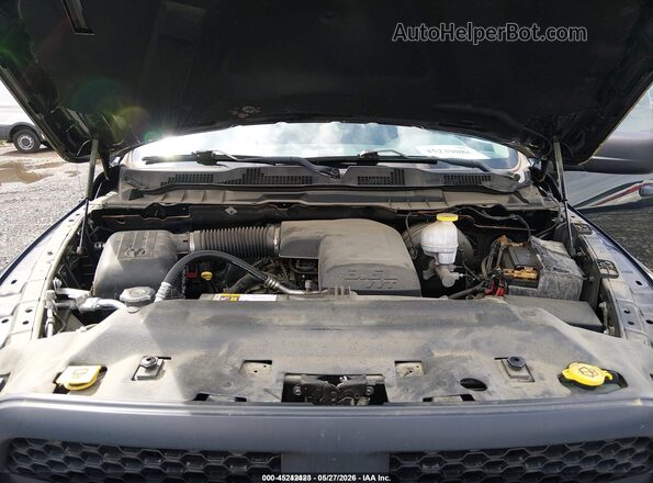 1C6RR6FG6JS292514 2018 RAM 1500 Gray Հետևի տեսք