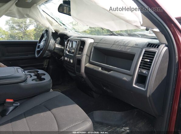 1C6RR6FG6JS340268 2018 RAM 1500 Red Սալոնի դիմացի տեսք