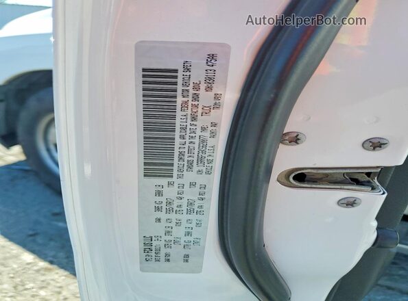 1C6RR6FG6KS620077 2019 RAM 1500 Белый Вид подкапотного пространства