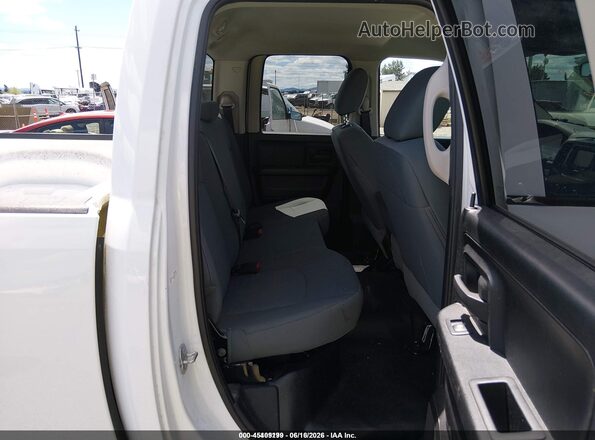 1C6RR6FG7JS303598 2018 RAM 1500 Белый Вид наклейки с VIN-кодом
