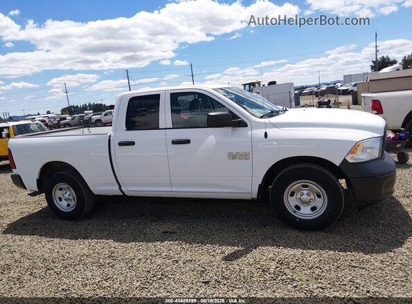 1C6RR6FG7JS303598 2018 RAM 1500 Белый Панорамный вид салона 360°