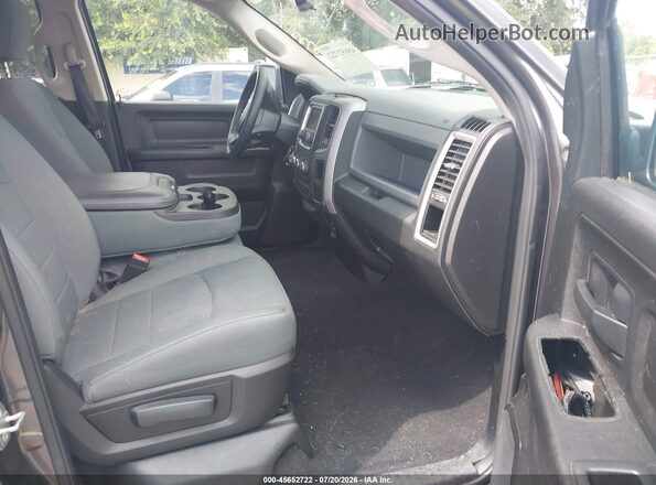 1C6RR6FG9GS394530 2016 RAM 1500 Gray წინა სალონის ხედი