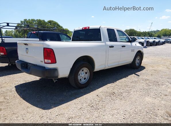 1C6RR6FG9JS303599 2018 RAM 1500 White Rear right
