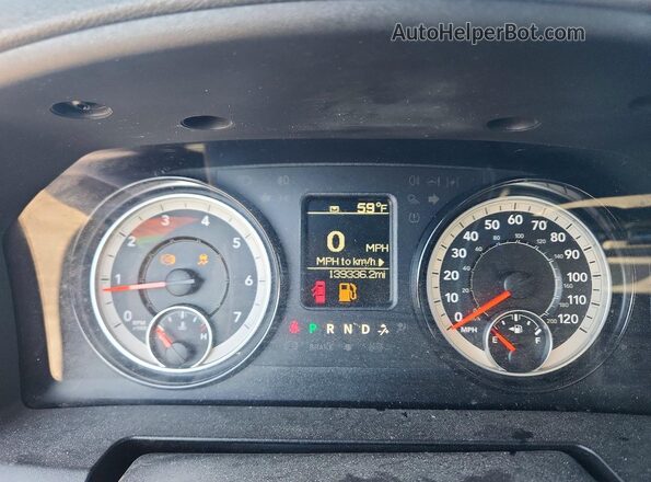 1C6RR6FG9KS526341 2019 RAM 1500 Gray ხელსაწყოთა პანელის ხედი