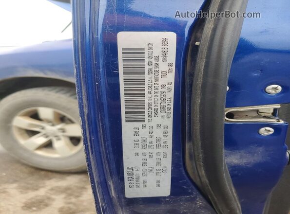 1C6RR6FT1HS752797 2017 RAM 1500 Blue Engine compartment view