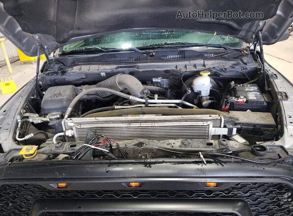 1C6RR6FT1PS554610 2023 RAM 1500 Gray Vista interior trasera