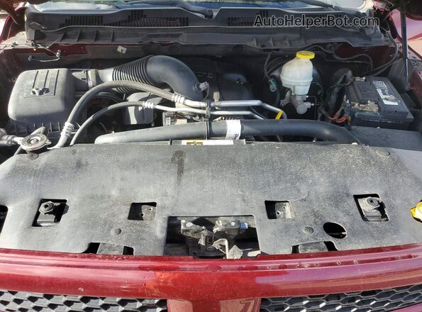1C6RR6FT4JS244751 2018 RAM 1500 Red Vista interior trasera