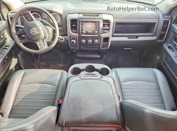 1C6RR6FT5MS533920 2021 RAM 1500 White Dashboard view