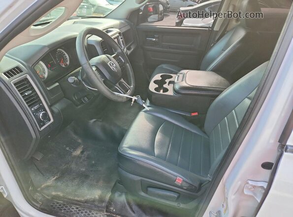 1C6RR6FT5MS533920 2021 RAM 1500 White Front interior view