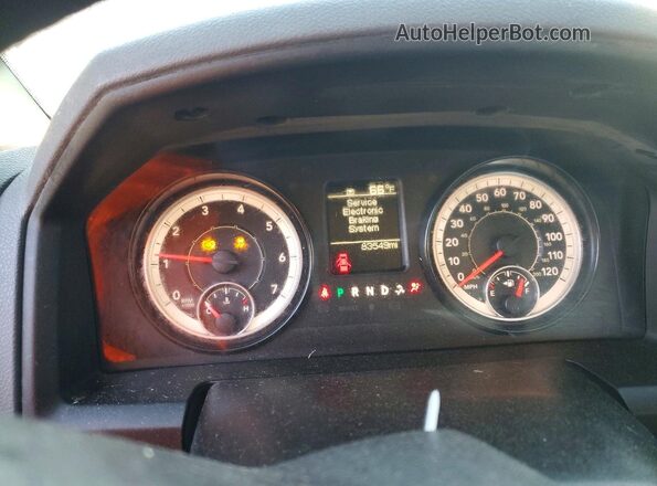 1C6RR6FT9KS586018 2019 RAM 1500 Black Widok zestawu wskaźników