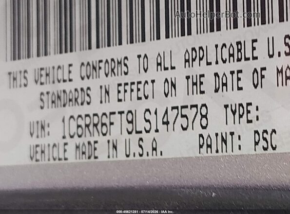 1C6RR6FT9LS147578 2020 RAM 1500 CLASSIC Silver Widok komory silnika
