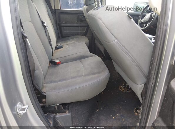 1C6RR6FT9LS147578 2020 RAM 1500 CLASSIC Silver Widok naklejki z numerem VIN