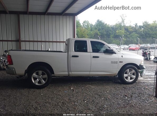 1C6RR6FTXGS216221 2016 RAM 1500 White Սալոնի հետևի տեսք
