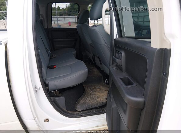 1C6RR6FTXHS591592 2017 RAM 1500 White VIN կոդի պիտակի տեսք