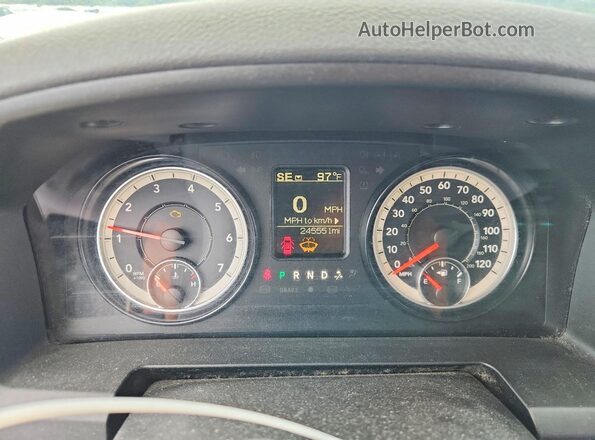 1C6RR6GG0GS277708 2016 RAM 1500 Gray ხელსაწყოთა პანელის ხედი