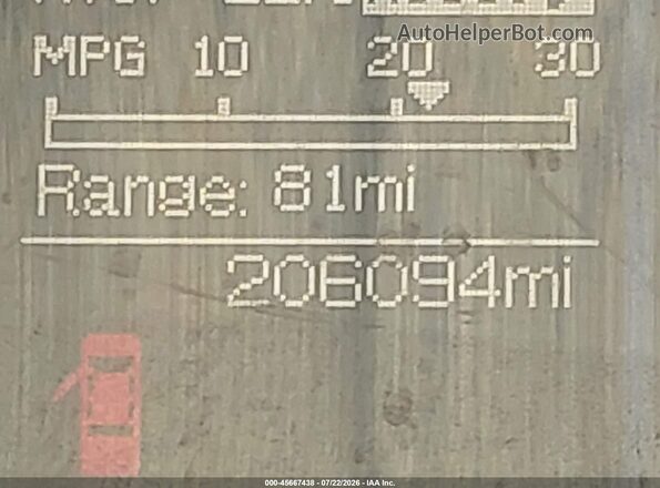 1C6RR6GG0JS324176 2018 RAM 1500 Silver 