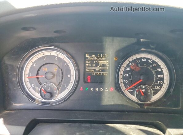 1C6RR6GG5HS703202 2017 RAM 1500 Gray Вид щитка приладів