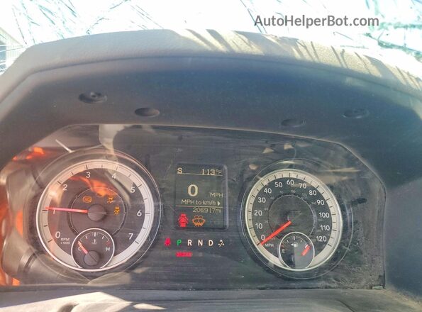 1C6RR6GG6JS131398 2018 RAM 1500 White Вид щитка приладів