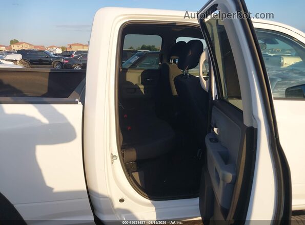 1C6RR6GG8KS670073 2019 RAM 1500 CLASSIC White Vista de la etiqueta del VIN