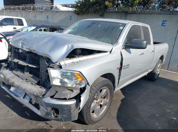 1C6RR6GT4GS393992 2016 RAM 1500 Silver წინა მარცხენა ხედი სამი მეოთხედიდან