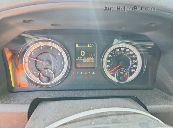 1C6RR6GT8HS542339 2017 RAM 1500 Gray ხელსაწყოთა პანელის ხედი