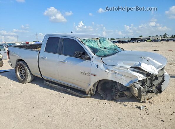 1C6RR6GT9HS520138 2017 RAM 1500 Silver Передня права чверть