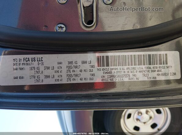 1C6RR6KG0GS375578 2016 RAM 1500 Gray Vista del compartimento del motor