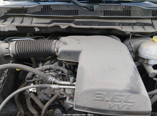 1C6RR6KG0JS298623 2018 RAM 1500 White Вид ззаду